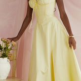 Emilia | Frisches Zitrusgelb Taillenformendes Midikleid