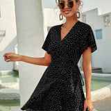 Rotes Wickelkleid mit Punkten – Sommerliches Kurzkleid mit Volants