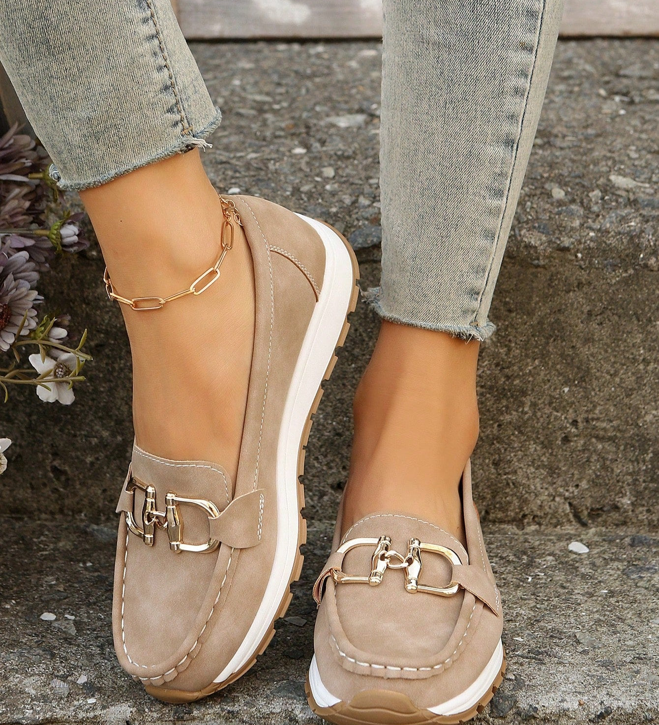 Bequeme Damen-Loafers mit elegantem Metallakzent