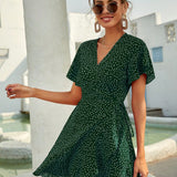 Rotes Wickelkleid mit Punkten – Sommerliches Kurzkleid mit Volants