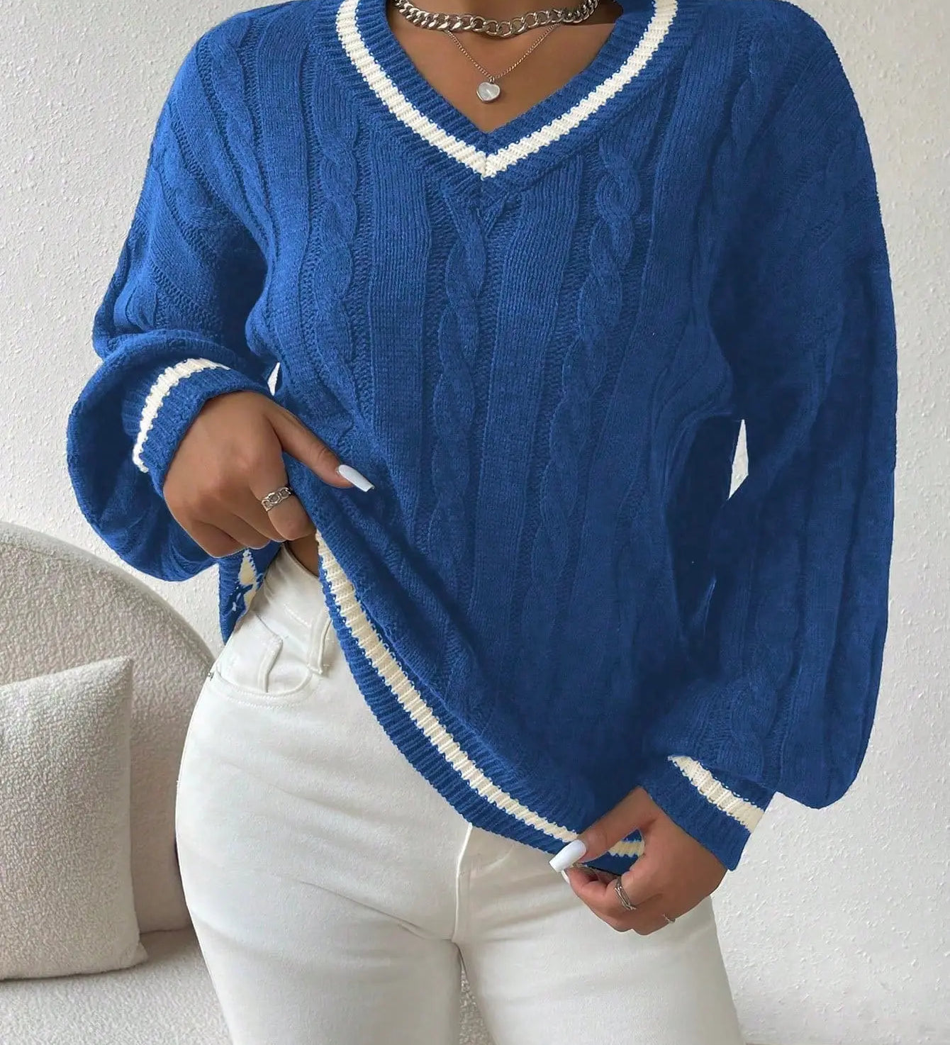 Freja | Gestreiftes Kabelstrickpullover Mit V Neck Zendoo.de