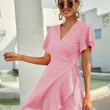 Rotes Wickelkleid mit Punkten – Sommerliches Kurzkleid mit Volants