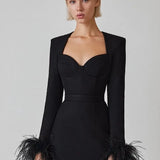 Sofia | Elegantes Minikleid mit Federdetails