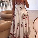 Maxikleid mit Trägern im Boho-Stil & Empire-Schnitt – Floral & Luftig