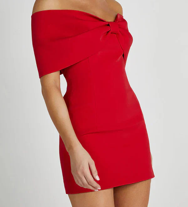 Elly | Schulterfreies Minikleid mit Schleifendetail