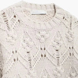 Delia | Modischer Damenpullover aus Zopfmuster