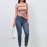 Erika | Kurzes rosa Satin-Top mit asymmetrischem Schnitt und Schnürung