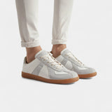 Herren-Sneaker im klassischen Retro-Stil – Wildleder & Gummisohle