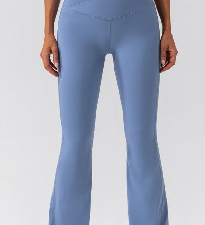 Nika | Ausgestellte Fitnesshose für Frauen