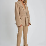 Janina | Eleganter Blazer mit Gürtel – Stilvolles Design für Jede Gelegenheit Zendoo.de