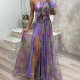 Asymmetrisches Abendkleid – One-Shoulder Maxikleid mit Blumenapplikation & Schlitz