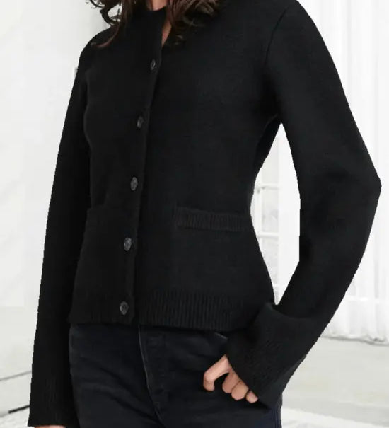 Maria | Klassische Damen-Strickjacke mit Knopfleiste Zendoo.de