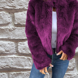 Kuschelige Kunstpelzjacke mit Reißverschluss – Stilvolle Wärme für kalte Tage