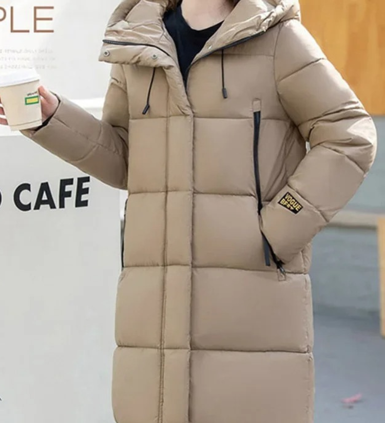 Astrid | Stylische khakifarbene Pufferjacke mit Kapuze und Reißverschluss