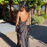 Maxikleid mit Rüschen – Figurbetontes Abendkleid mit Spaghettiträgern