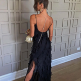 Maxikleid mit Rüschen – Figurbetontes Abendkleid mit Spaghettiträgern