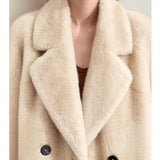 Tanja | Doppelt geöffneter beiger Wollmantel für den Winter