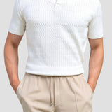 Weißes Strick-Poloshirt mit Strukturmuster