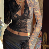 Lina | Schwarzes Spitzenoberteil mit V-Ausschnitt, Mesh-Design für Frauen