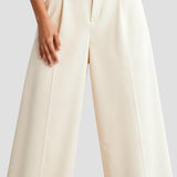 Elegante Damenhose mit weitem Schnitt und Bundfalten