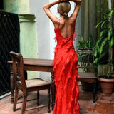 Maxikleid mit Rüschen – Figurbetontes Abendkleid mit Spaghettiträgern