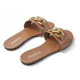 Trendige Slides mit goldener Kette – Eleganz & Komfort für den Sommer