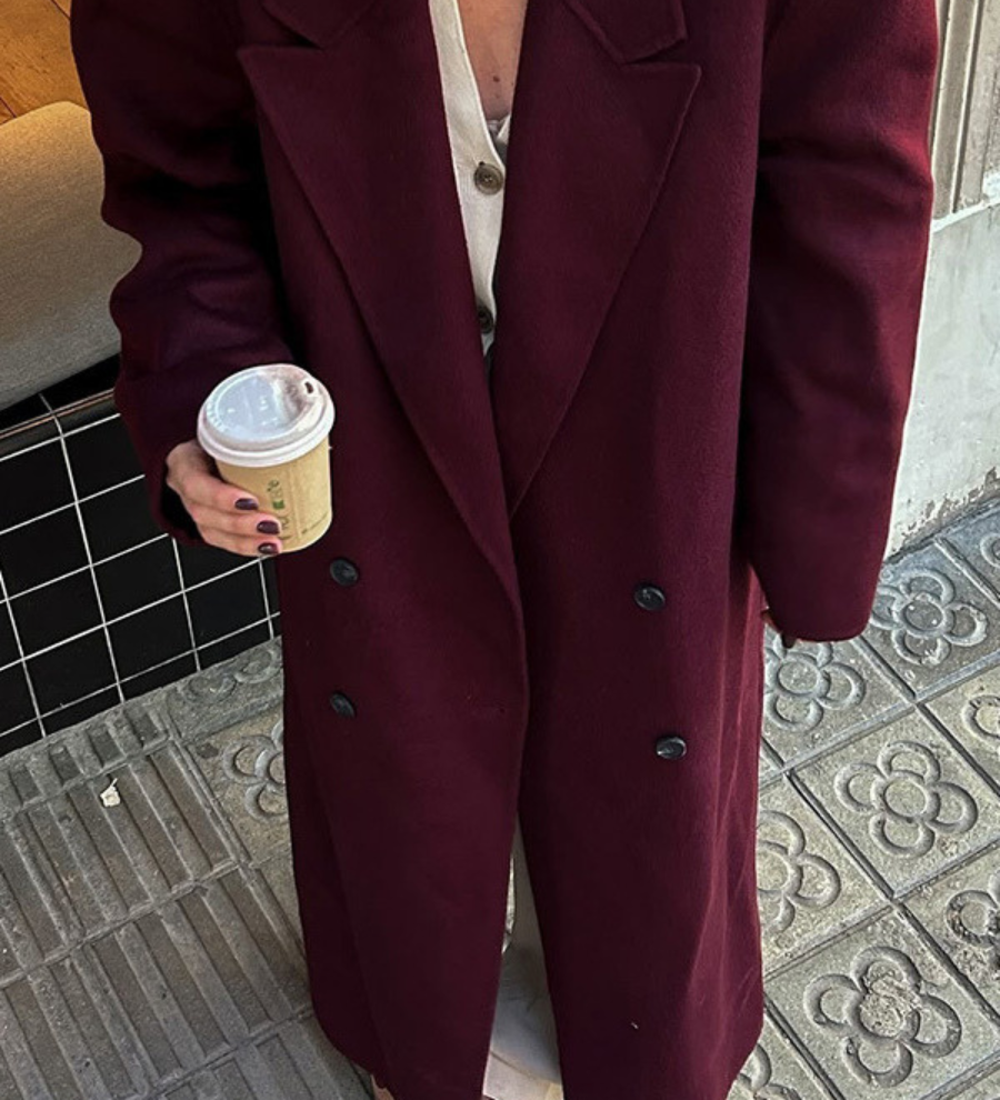 Sinda | Eleganter Wollmantel in Bordeauxrot