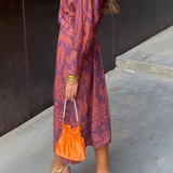 Elegantes Midikleid mit Twist-Detail und floralem Muster – Zeitlos und stilvoll