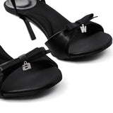 Luvé | Elegante Schwarze Sandaletten mit Absatz – Stilvoll & Feminin