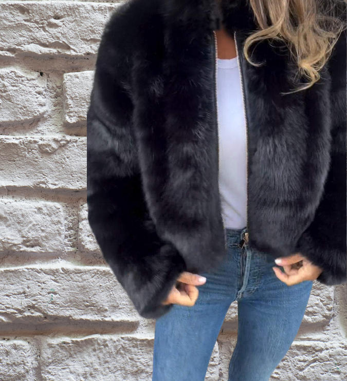 Kuschelige Kunstpelzjacke mit Reißverschluss – Stilvolle Wärme für kalte Tage
