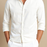 Klassisches Stehkragen-Hemd in Weiß