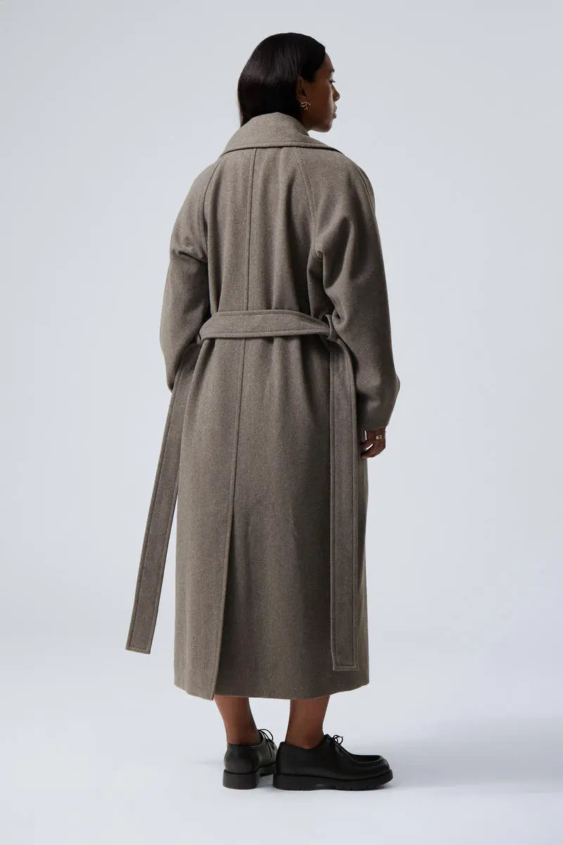 Emilia | Langer Wollmantel im Oversize-Stil Zendoo.de