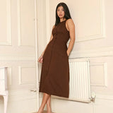 Crystal | Ärmelloses Zuknöpfen Braun Leinen Midikleid mit figurbetonter Passform