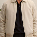 Minimalistische Bomberjacke – Eleganz trifft auf Komfort