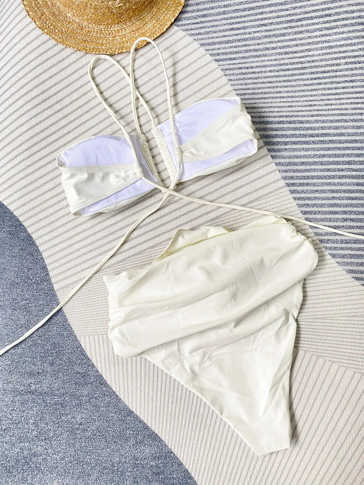 ROBINE | Bikini Mit Neckholder Und Blumendetail Zendoo.de