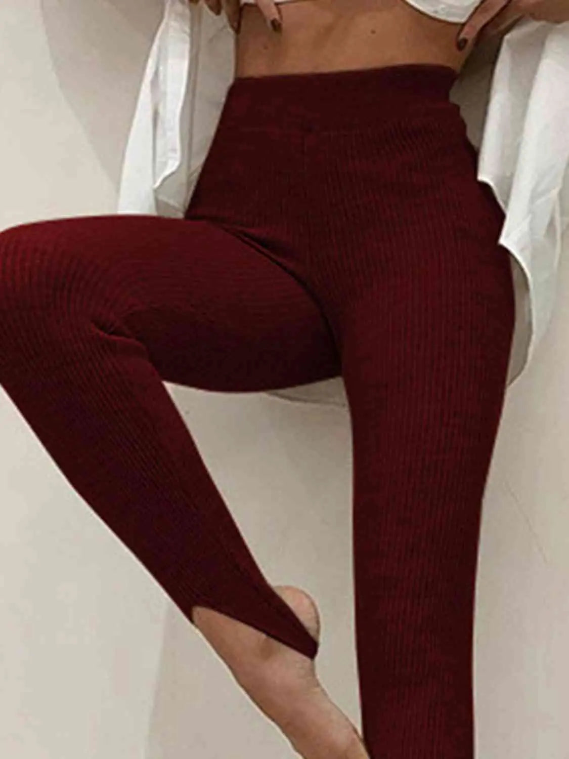Clara | Gerippte Mid-Waist-Leggings – Komfort und Stil für Jeden Tag Zendoo.de