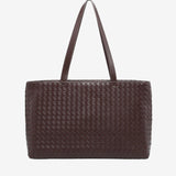 Emilia | Große gewebte Damen-Tote aus veganem Leder mit Reißverschluss