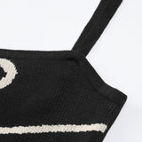 Maisie | Figurschmeichelndes Midikleid mit abstraktem Muster und zarten Spaghettiträgern