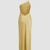 Leonie | Rückenfrei Satin Maxikleid mit zarten Spaghettiträgern – Eleganz & Glamour