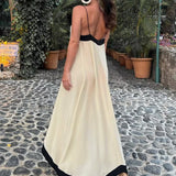 Adeltraud | Fließendes V-neck Maxi-Kleid mit kontrastreichen Details