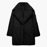 Macy | Weicher Kunstpelz-Mantel im Oversize-Look Zendoo.de