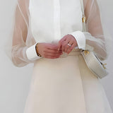 Elegante Damenbluse mit Transparenzärmeln – Stilvoll, Feminin & Zeitlos