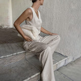 Evelyn | Beige ärmellose Weste – Klassisch und zeitlos