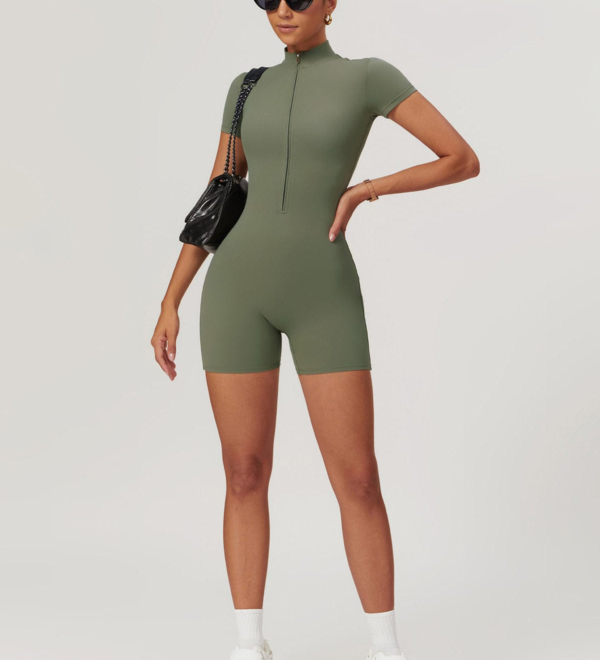 Lina | Sportlicher Kurzarm-Body mit Reißverschluss