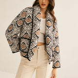 Steppjacke mit Ethno-Muster und Oversized-Schnitt