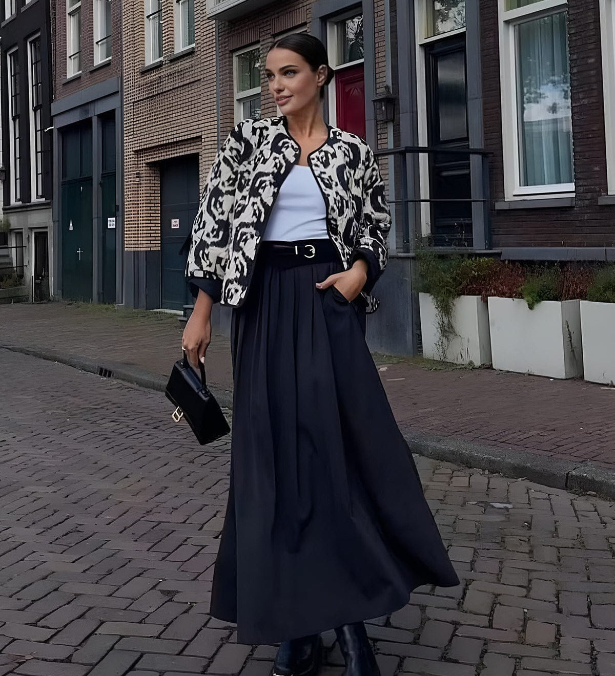 Leona | Jacke mit Animal-Print – Ein Statement für den mutigen Look