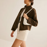 Lia | Kurze braune Jacke mit Stehkragen – Minimalistisch und elegant