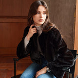 Elise | Kurze schwarze Kunstfelljacke