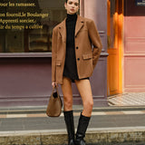 Silke | Lässiger brauner Wildleder-Blazer für Frauen