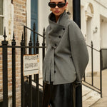 Elin |  Wollmantel mit doppelter Knopfreihe und Quasten Zendoo.de